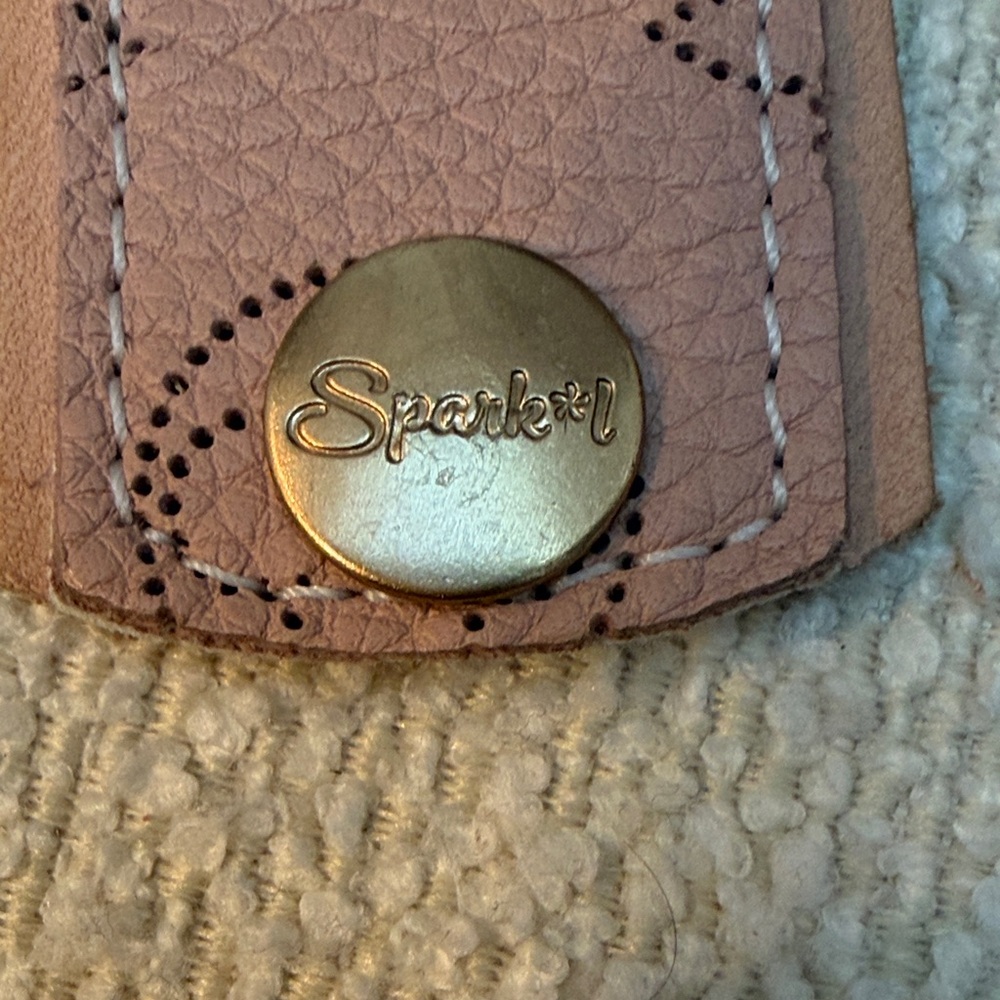 Spark*l Authentic LV Mahina Mauve Pink Apple Watch Band - Large Apple Watch - Picture 2 of 9